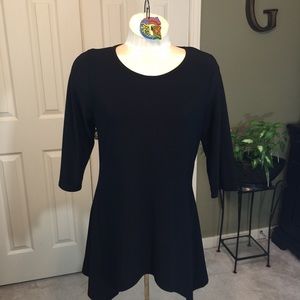On Fashion Black Swing Tunic Size XS